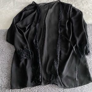 PRETTY LITTLE THING - Black Lace Robe